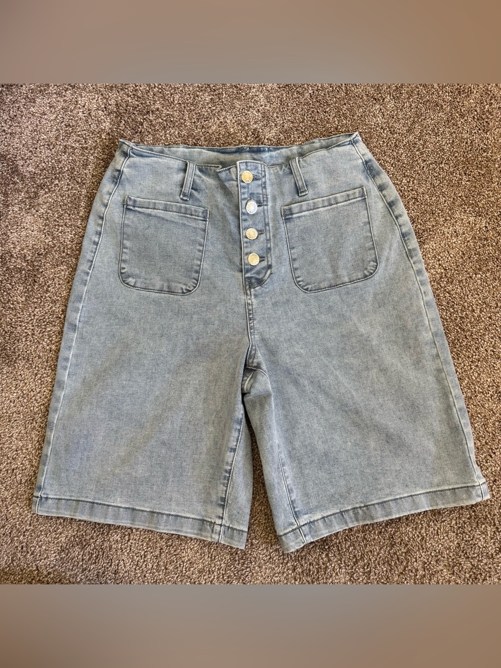 Amazon Light Blue High-Waist Denim Bermuda Shorts with Button Front